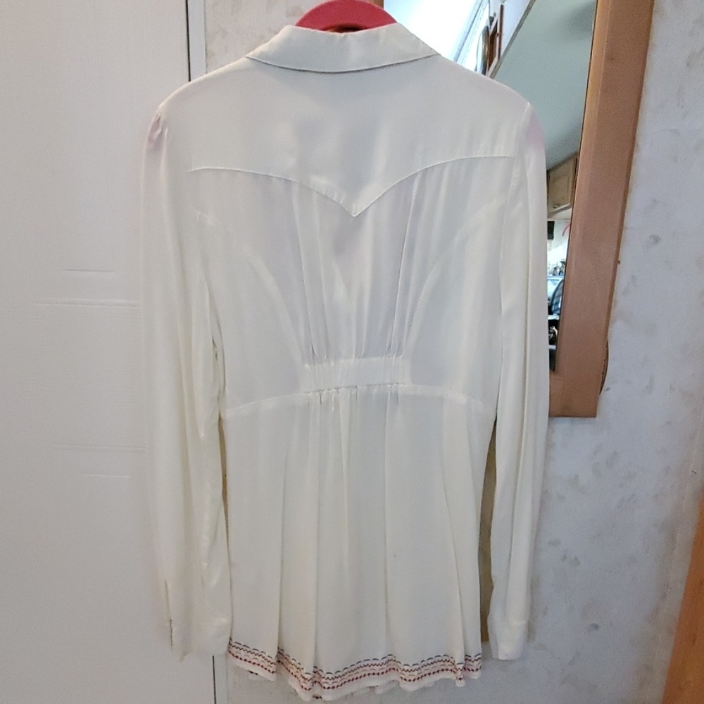 Lovely Roper blouse. - Picture 2 of 5
